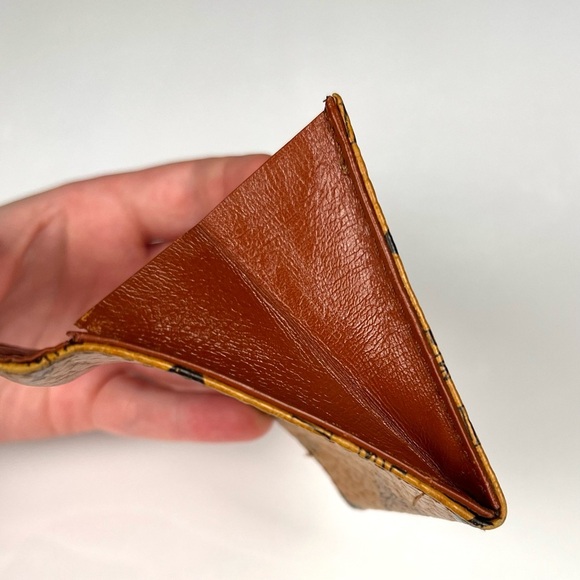 MCM Coin Wallet - Picture 6 of 9